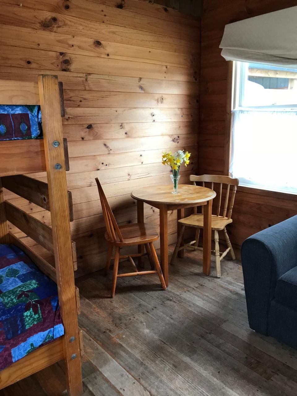 Somerset Beachside Cabin And Caravan Park Buitenkant foto